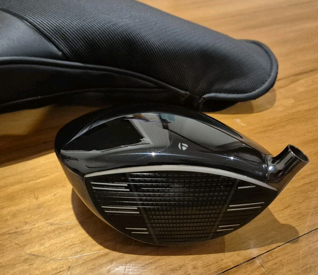 TAYLORMADE Qi4D BLACK 10.5° DRIVER Qi 4D - HEAD ONLY  ️ 4