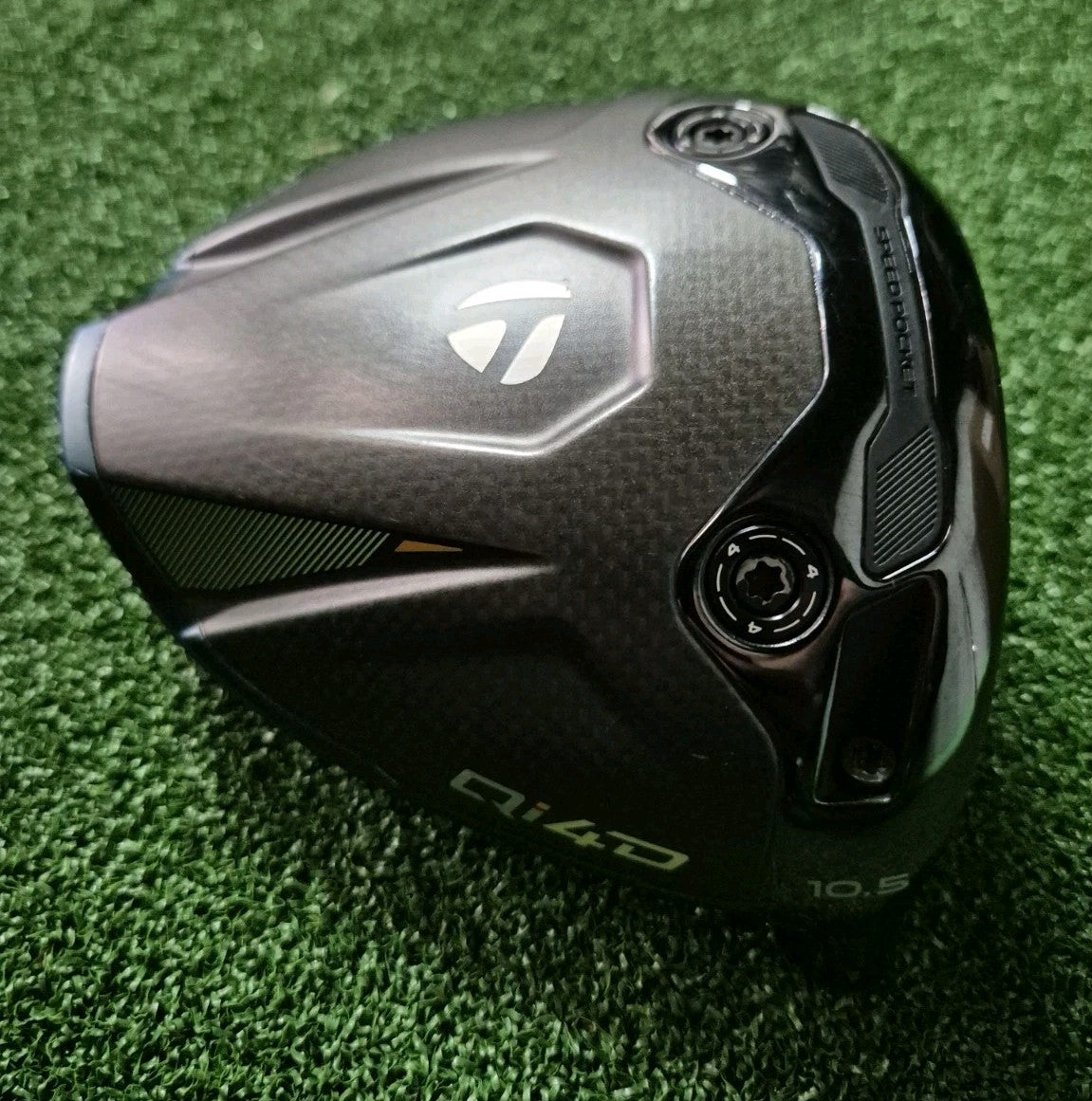 TAYLORMADE Qi4D 10.5° DRIVER Qi 4D - HEAD ONLY0