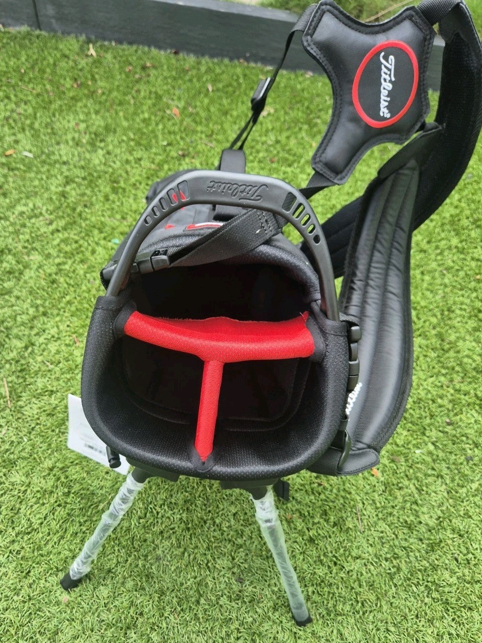 ️ TITLEIST CARRY / KICK STAND BAG3