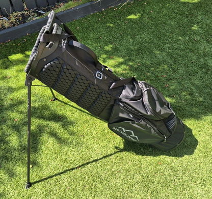 SUN MOUNTAIN 2.5+ GOLF CARRY / STAND BAG  ️ 2