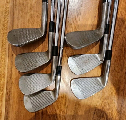 TAYLORMADE P.7MC RAW TOUR ISSUE IRONS IRONS 4-PW - KBS TOUR STIFF SHAFTS