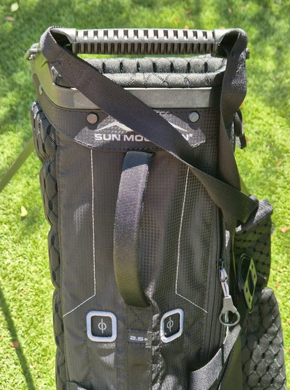 SUN MOUNTAIN 2.5+ GOLF CARRY / STAND BAG  ️ 3