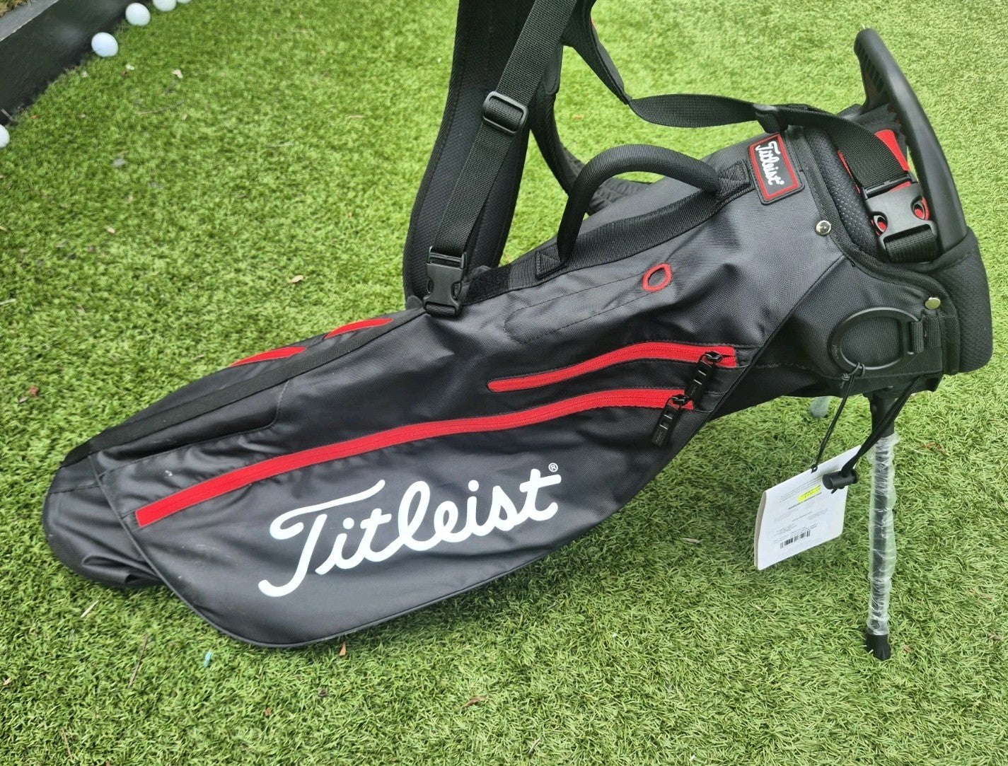 ️ TITLEIST CARRY / KICK STAND BAG0
