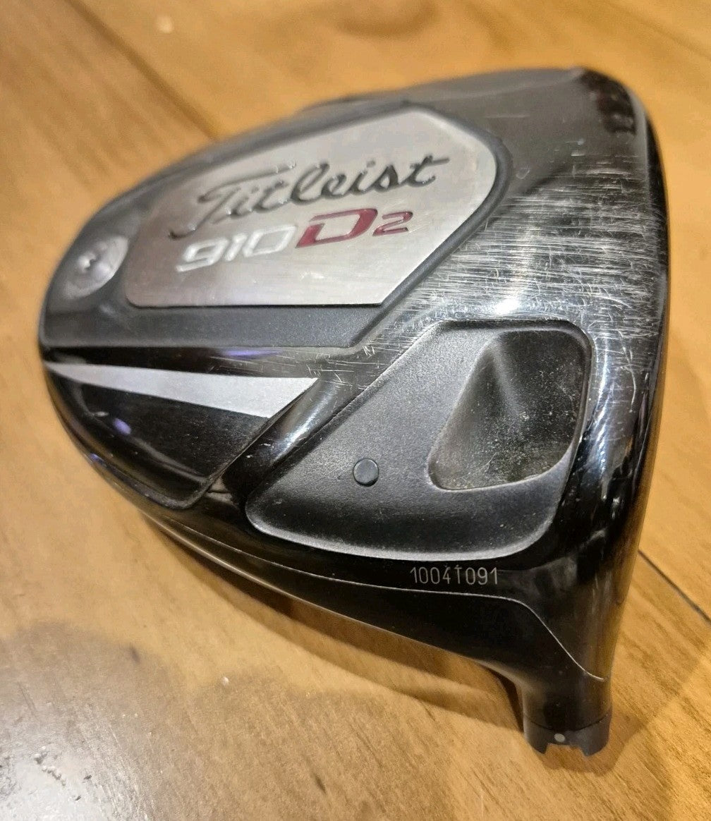 TITLEIST 910 D2 9.5° - TOUR ISSUE - DRIVER HEAD ONLY1