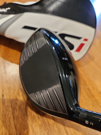 TITLEIST TSi3 10.0° - EXCELLENT CONDITION- DRIVER HEAD