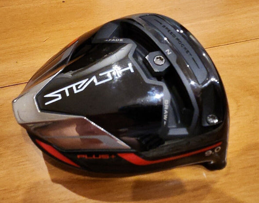 TAYLORMADE STEALTH PLUS 9°  DRIVER TOUR ISSUE EXCELLENT CONDITION