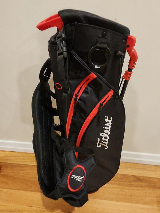 TITLEIST BLACK RED CARBON GOLF CARRY STAND BAG - BRAND NEW