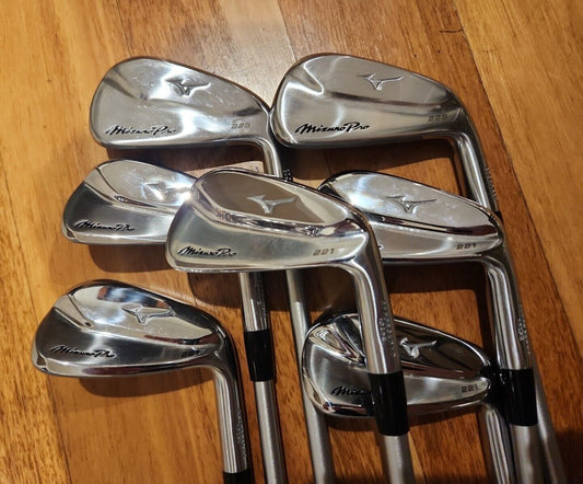 MIZUNO PRO 221 and 225 Combo IRONS 4I-PW - KBS C-TAPER 130 X
