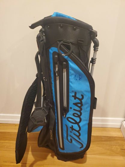 TITLEIST STA DRY +4 GOLF CARRY STAND BAG - MINT CONDITION