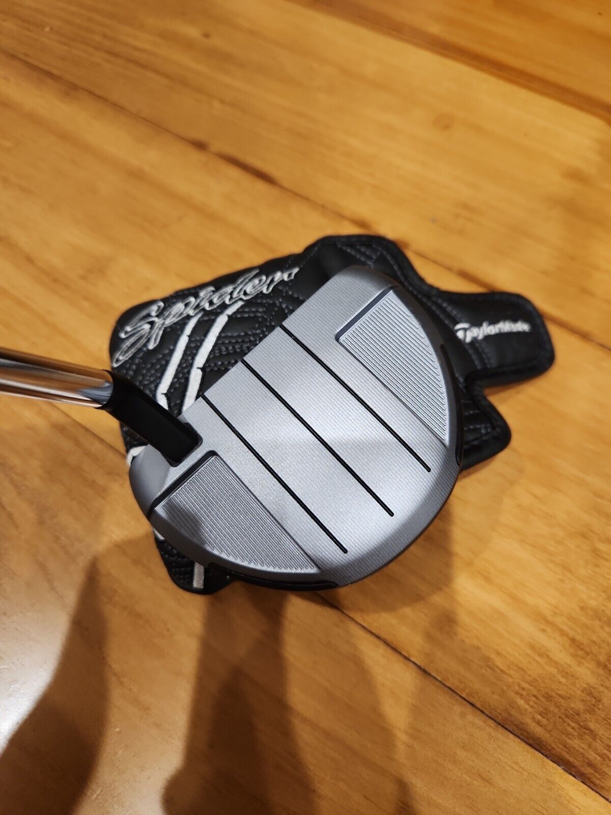 TAYLORMADE SPIDER GT ROLLBACK GOLF PUTTER - Headcover Included