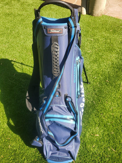 TITLEIST STA DRY +4 GOLF CARRY STAND BAG - VERY GOOD CONDITION