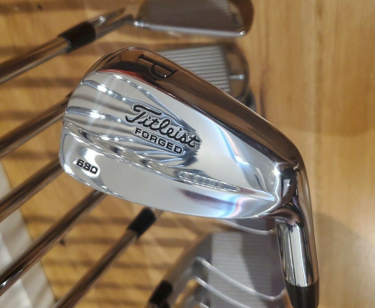 TITLEIST 680 MB TOUR ISSUE X100 DG -  ADAM SCOTT - MINT Condition 3I-PW - 680MB