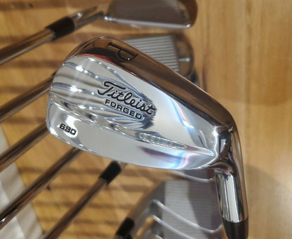 TITLEIST 680 MB TOUR ISSUE X100 DG -  ADAM SCOTT - MINT Condition 3I-PW - 680MB