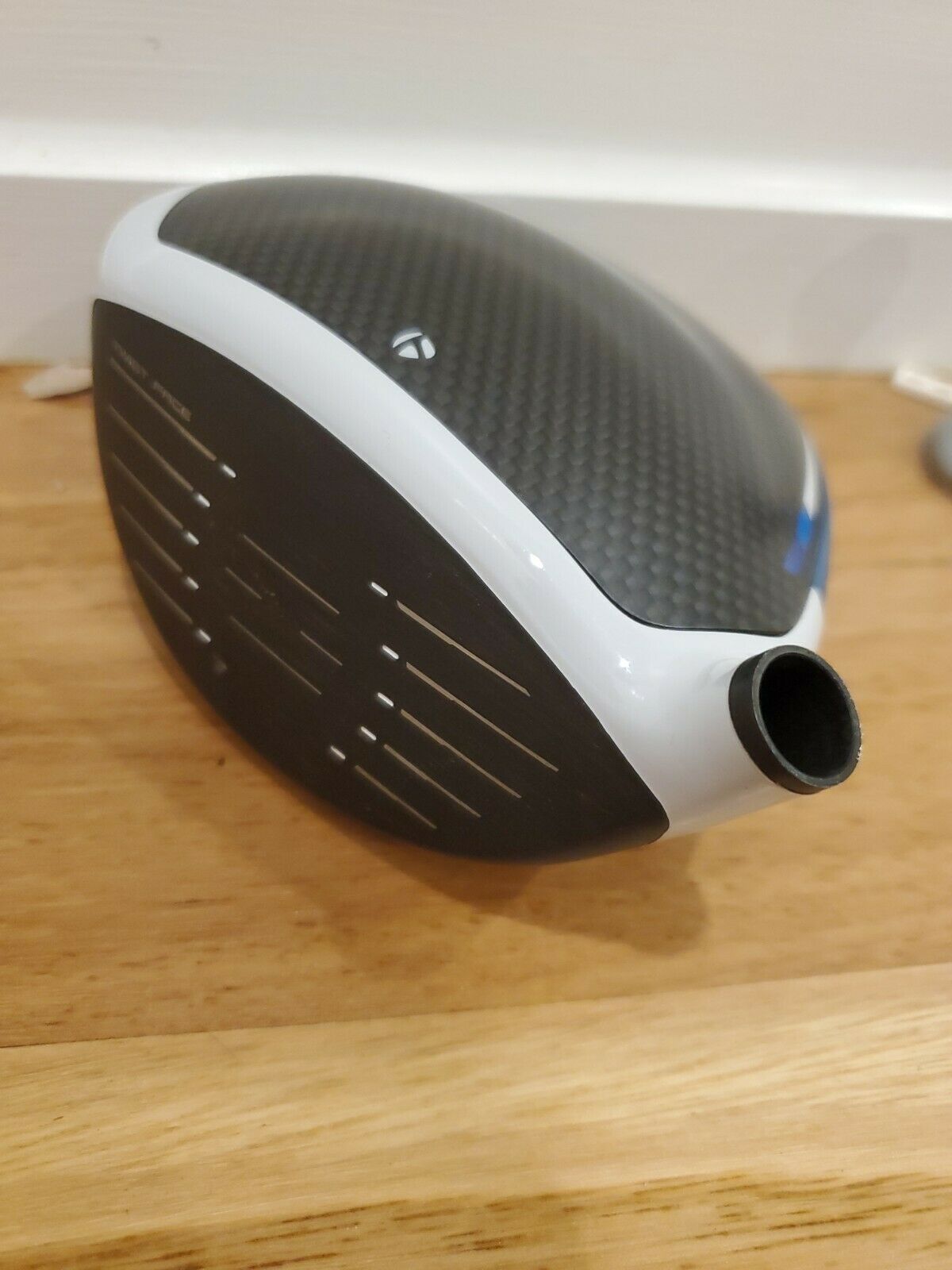 TAYLORMADE SIM 2 MAX 9° DRIVER TOUR ISSUE + T SERIAL MINT CONDITION (T-205)