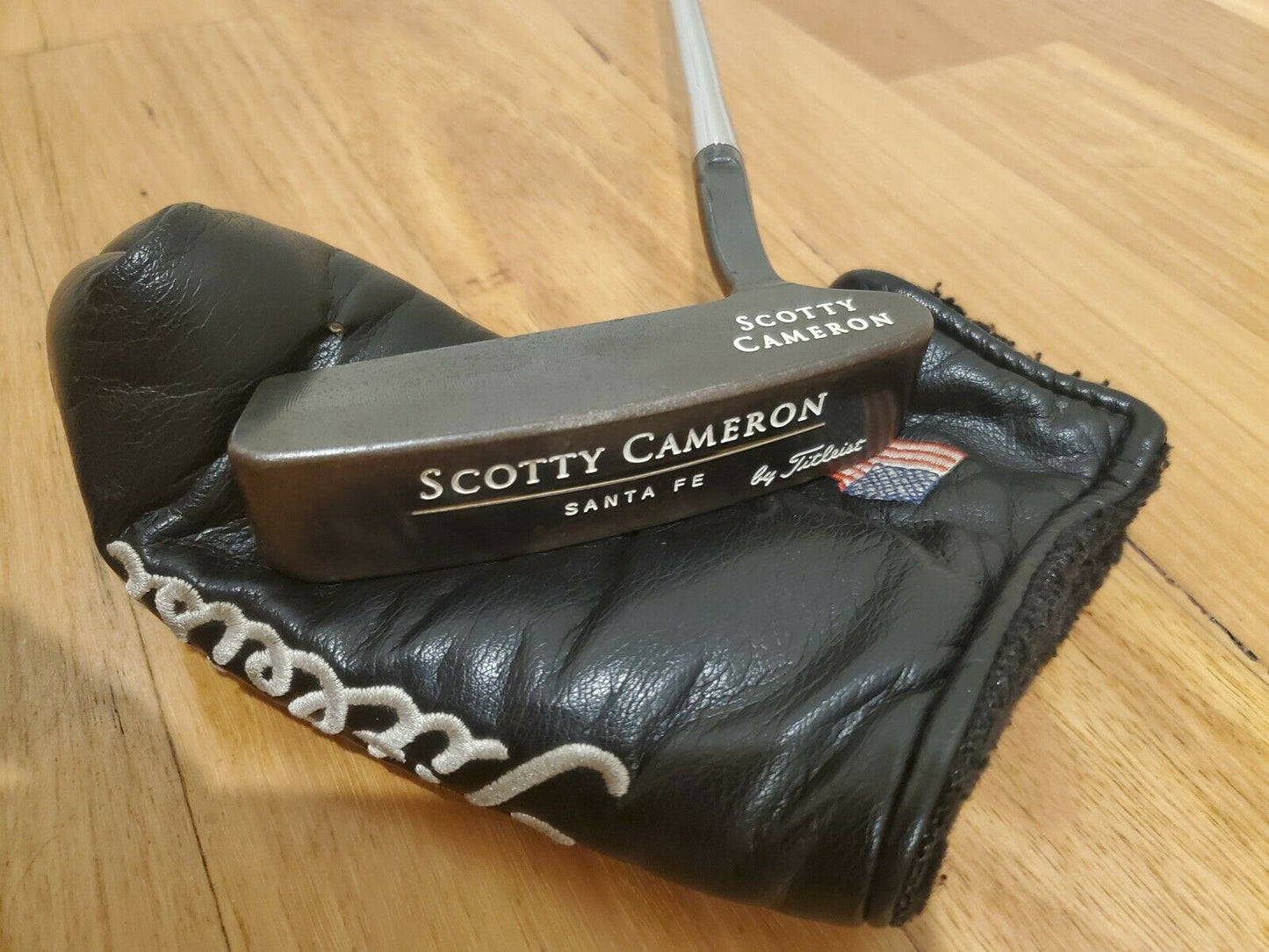 SCOTTY CAMERON SANTA FE by Titleist PUTTER 34.75" - Headcover Included