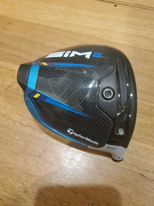 TAYLORMADE SIM 2 9° DRIVER TOUR ISSUE + T SERIAL MINT CONDITION