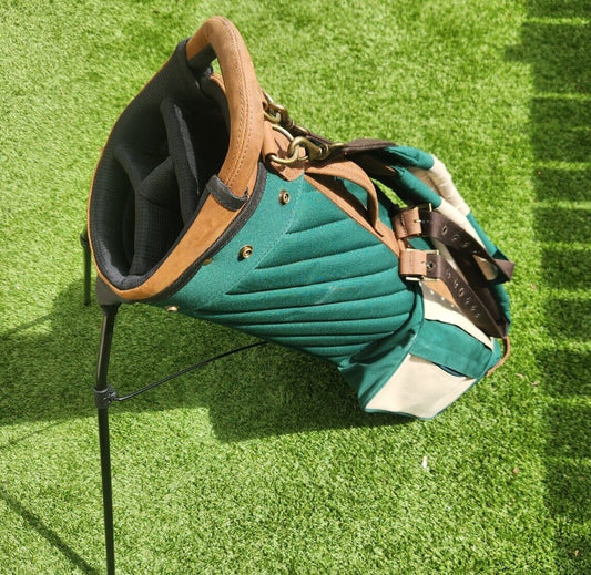 KANTLE GOLF CARRY STAND BAG - MINT CONDITION
