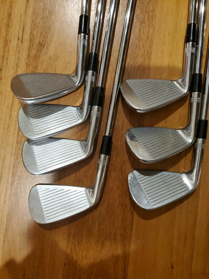 WILSON STAFF FORGED BLADE IRONS 4I-PW -  DG S300 STIFF SHAFTS