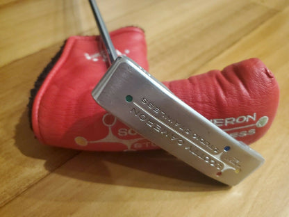 SCOTTY CAMERON NEWPORT 2.5 STUDIO STAINLESS PUTTER