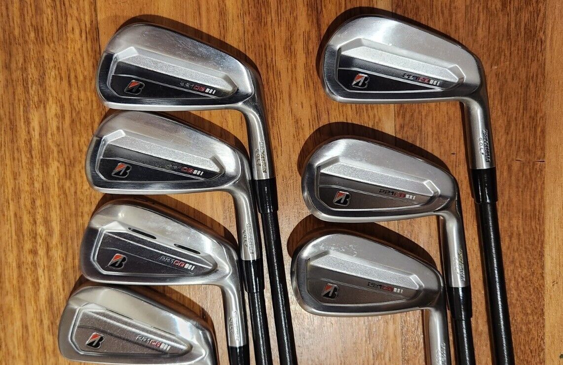 BRIDGESTONE 221 CB FORGED IRONS 4-PW - LA GOLF GRAPHITE SHAFTS