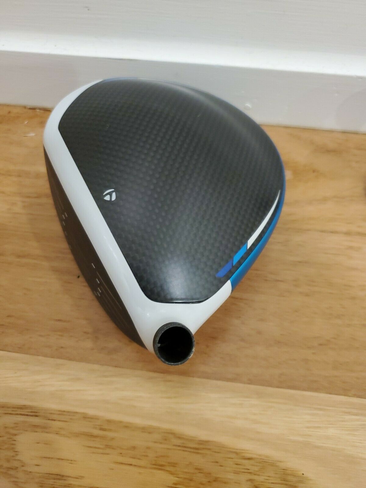 TAYLORMADE SIM 2 MAX 9° DRIVER TOUR ISSUE + T SERIAL MINT CONDITION (T-205)