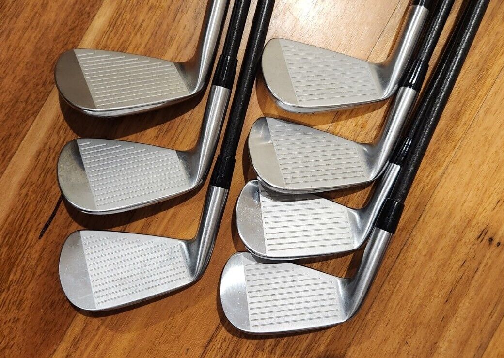 BRIDGESTONE 221 CB FORGED IRONS 4-PW - LA GOLF GRAPHITE SHAFTS