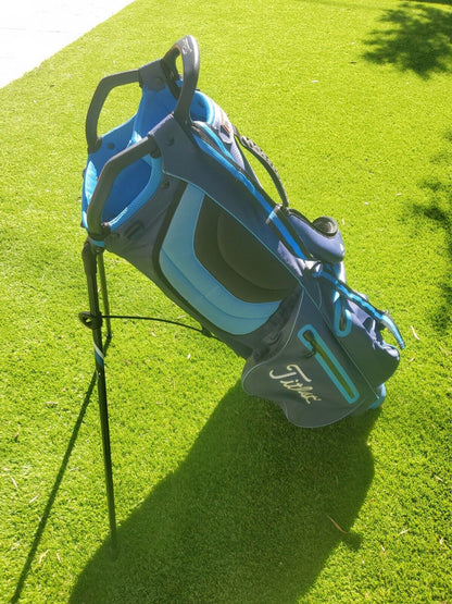 TITLEIST STA DRY +4 GOLF CARRY STAND BAG - VERY GOOD CONDITION